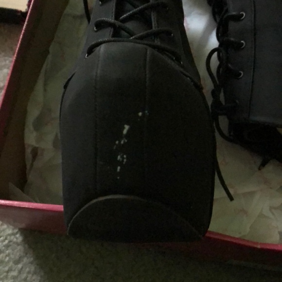 Black matte booties - Picture 3 of 3